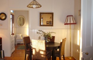 Beechworth Accommodation Indigo Cottage, Beechworth