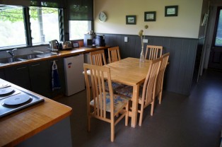 Beechworth Accommodation Indigo Cottage, Beechworth