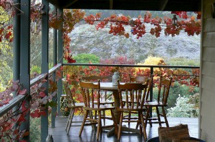 Beechworth Accommodation Indigo Cottage, Beechworth